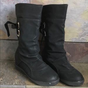 COPY - Black mid calf boots